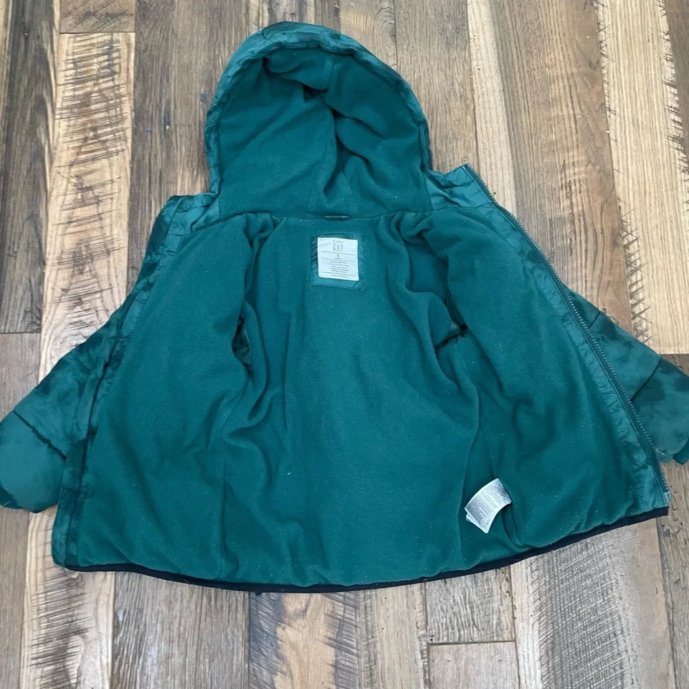 GAP winter puffer coat boy 5